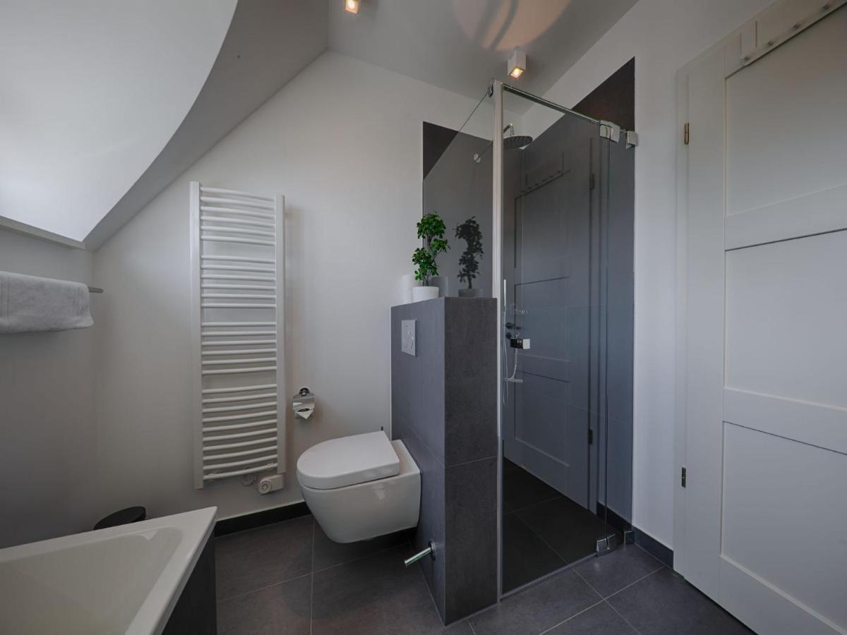 Reetland Am Meer - Premium Reetdachvilla Mit 3 Schlafzimmern, Sauna Und Kamin F27 Dranske Exteriör bild